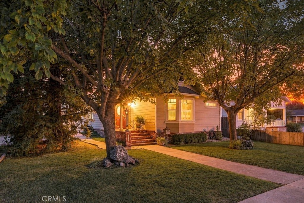 1935 Vine Street Property Photo 20