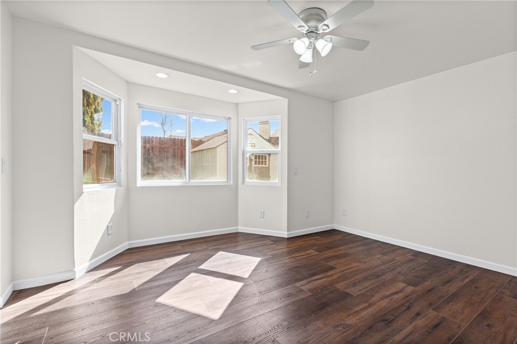 1346 Woodmere Property Photo 12