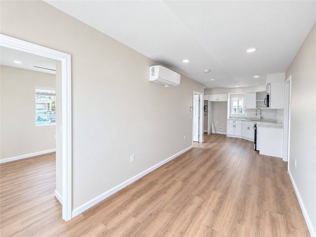 1820 Amy Way Property Photo 28