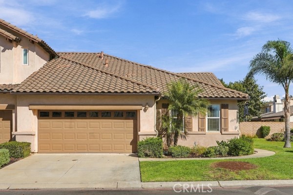 1729 Bilbao Drive Property Photo 3