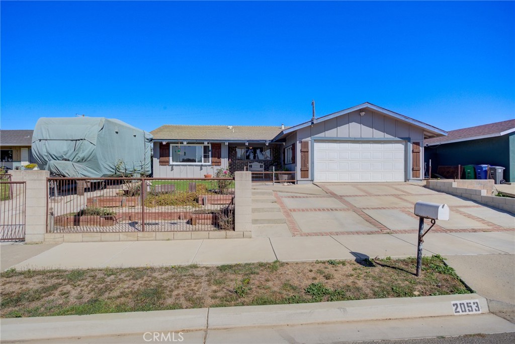 2053 Lockwood Property Photo 2