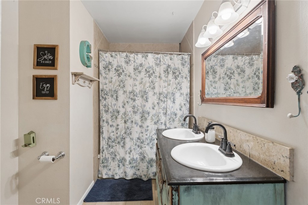 2053 Lockwood Property Photo 8