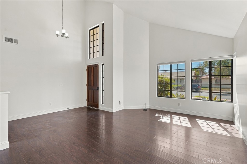 431 Inger Property Photo 4