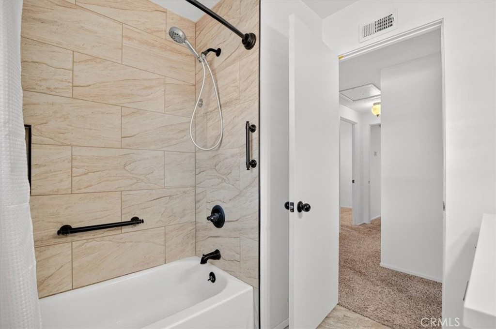 4010 Sirius Property Photo 16
