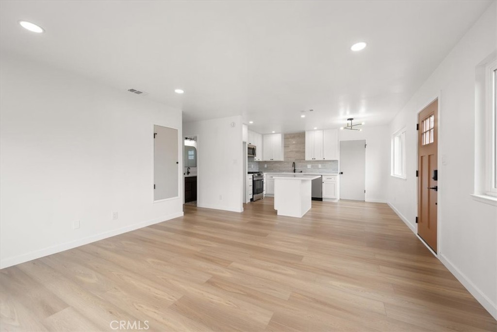 556 Carmella Property Photo 10