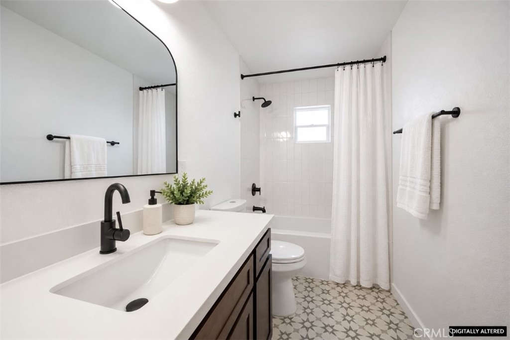 556 Carmella Property Photo 15