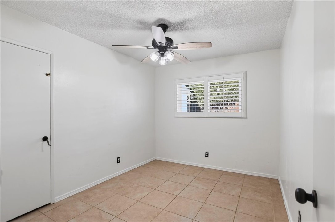 196 Kent Property Photo 28