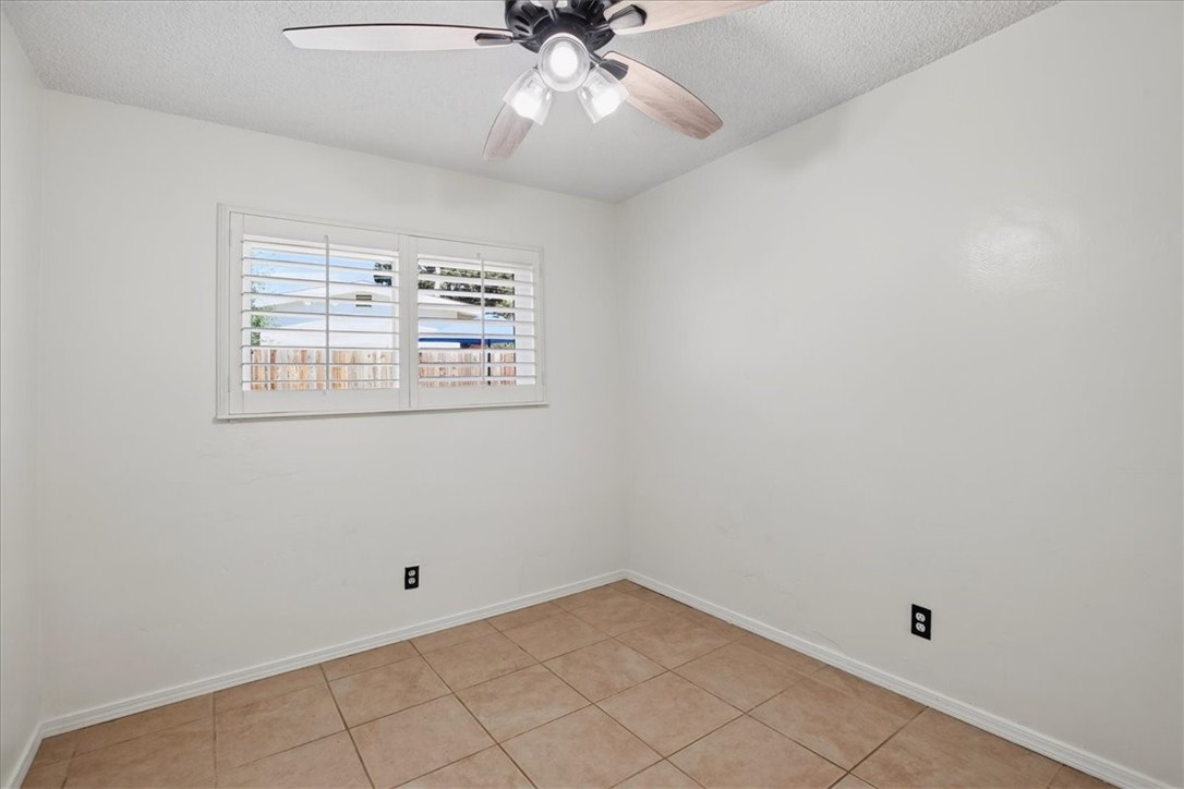 196 Kent Property Photo 29