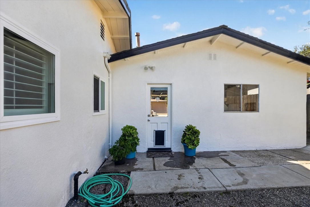 196 Kent Property Photo 45