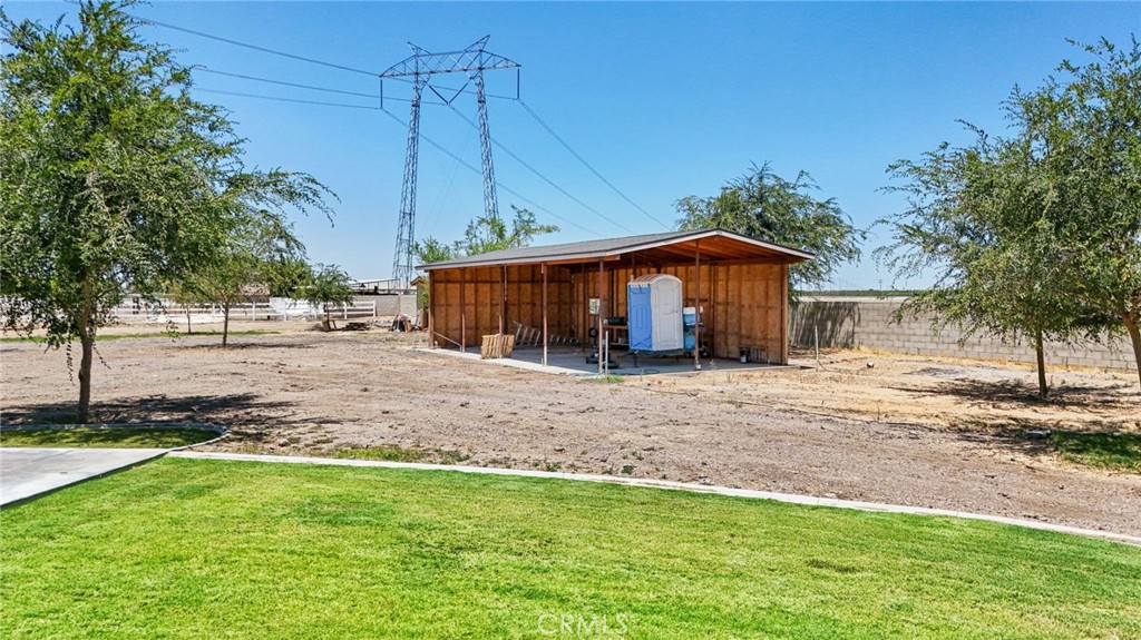 14111 Danbur Property Photo 43