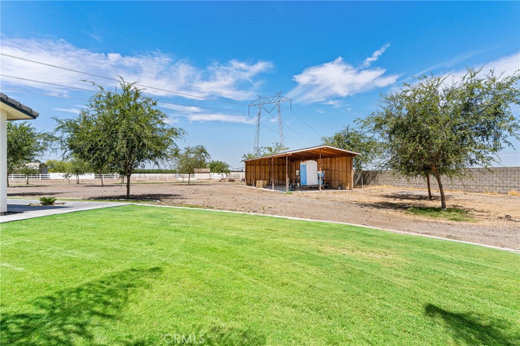 14111 Danbur Property Photo 50