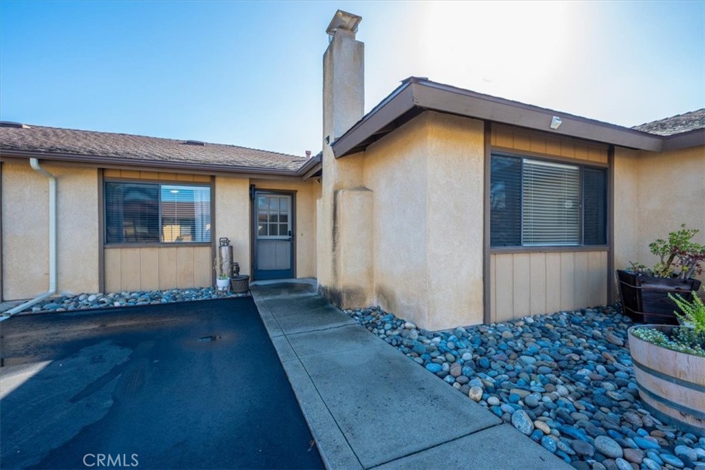 1231 Farroll Avenue A Property Photo 4