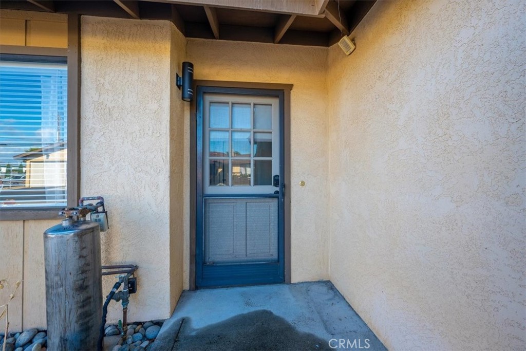 1231 Farroll Avenue A Property Photo 5