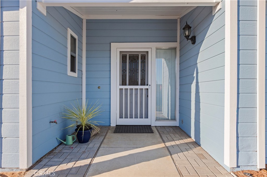 1240 Capitola St Property Photo 6