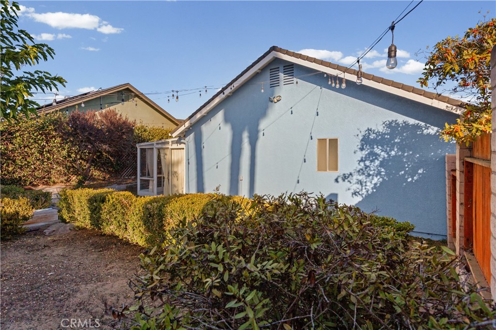 1240 Capitola St Property Photo 28