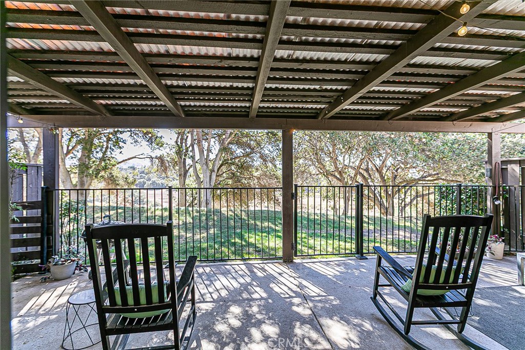 1124 Via Mavis Property Photo 23
