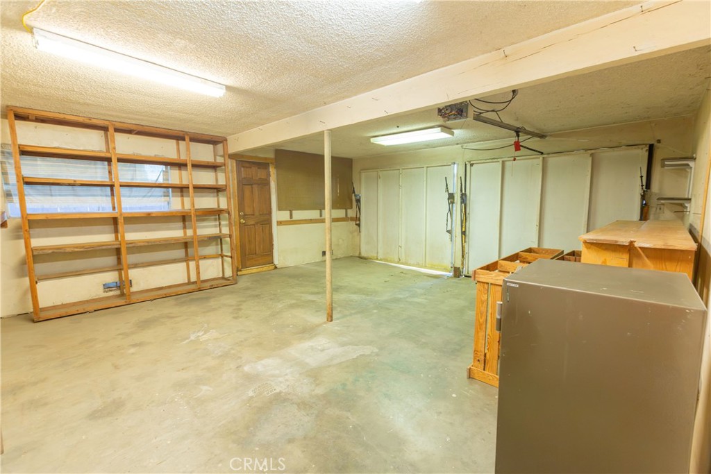 2440 E Howard Property Photo 25