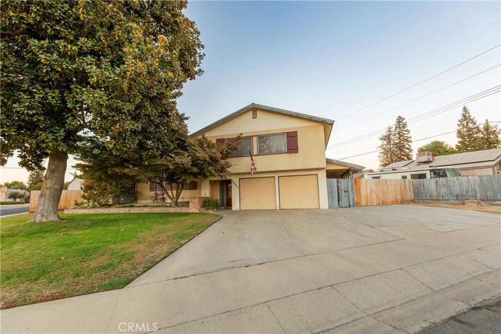 2440 E Howard Property Photo 49