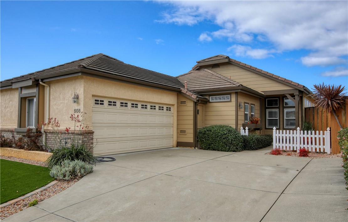 508 Starlight Lane Property Photo 1