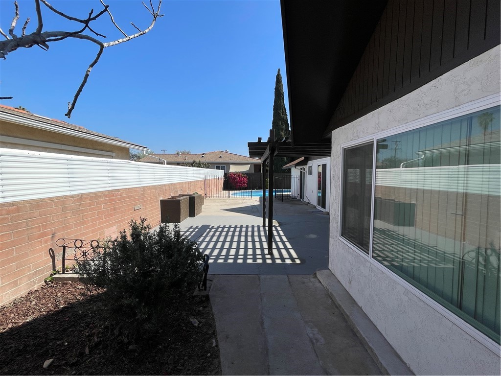 4771 68th Street Property Photo 8