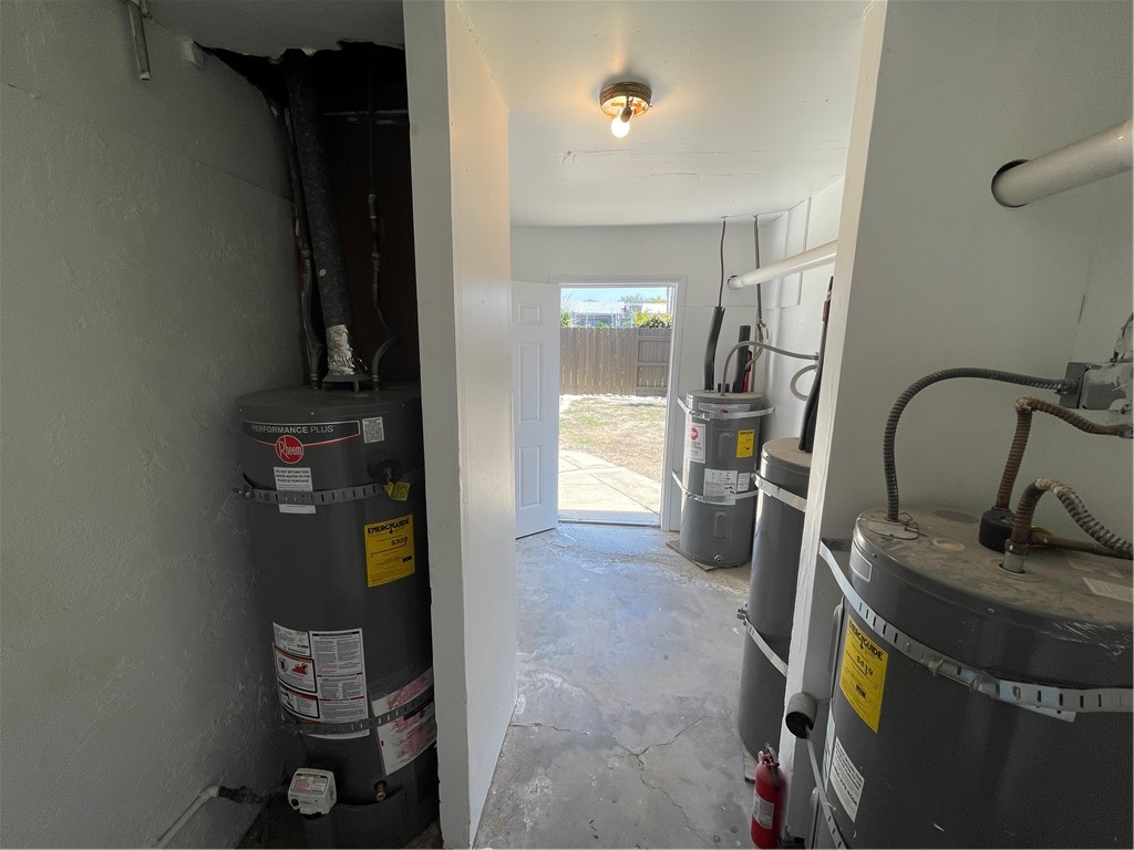 4771 68th Street Property Photo 14