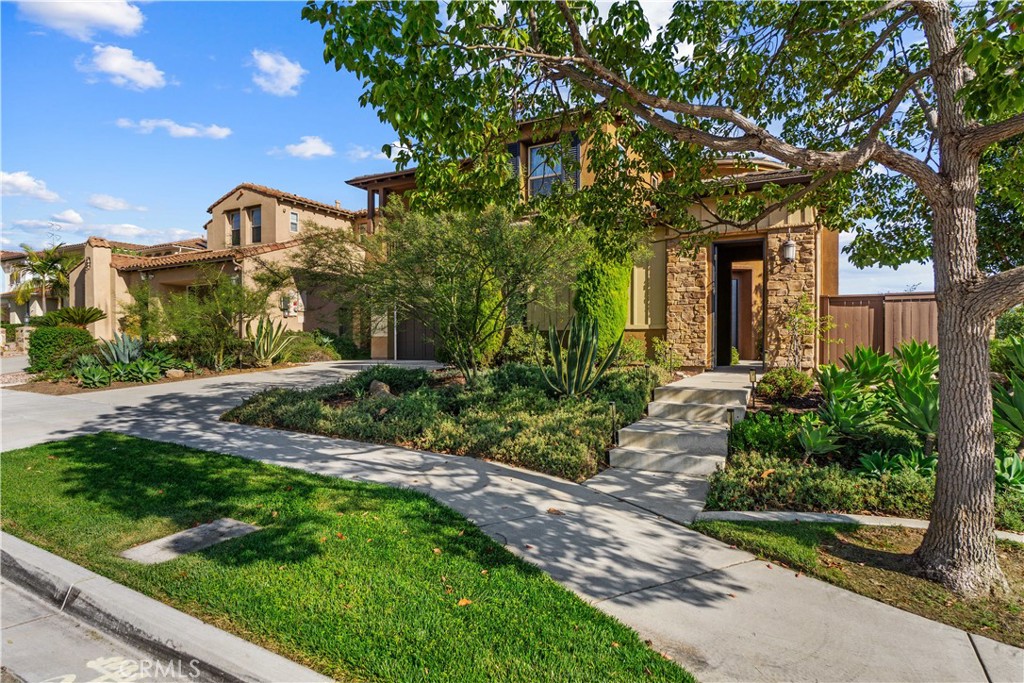 91914 Real Estate Listings Main Image