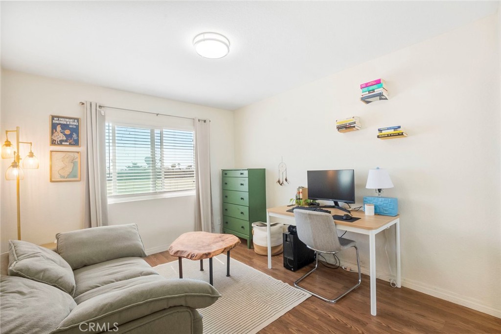 631 7th Street 11 Property Photo 14