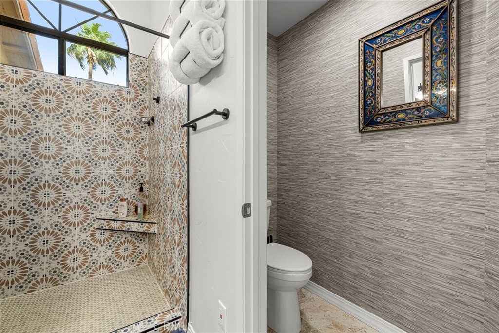 38099 Crocus Lane Property Photo 21