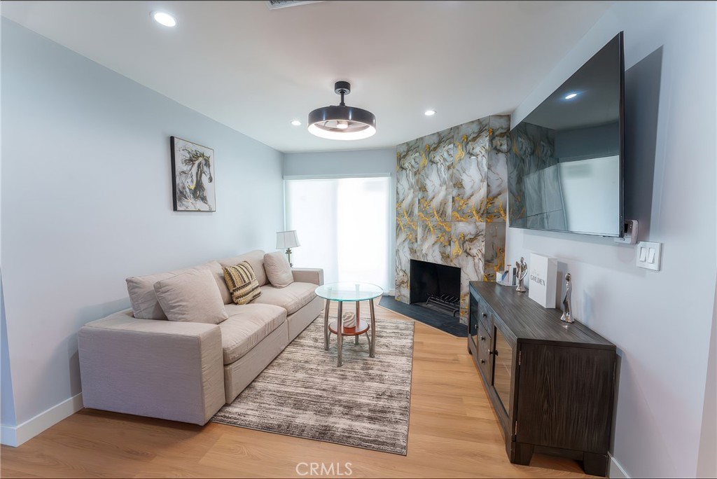 12329 Oxford Property Photo 5