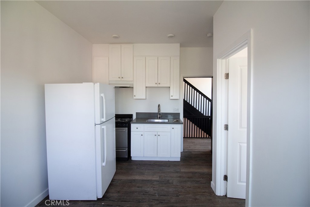 1112 Elden Ave 29 Property Photo 1