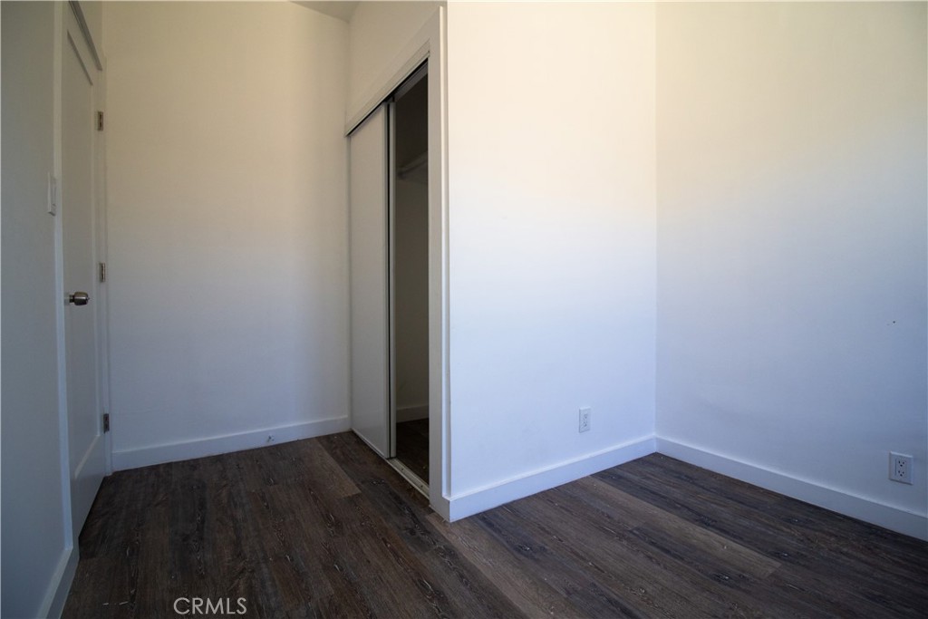 1411 Burlington Avenue 30 Property Photo 5