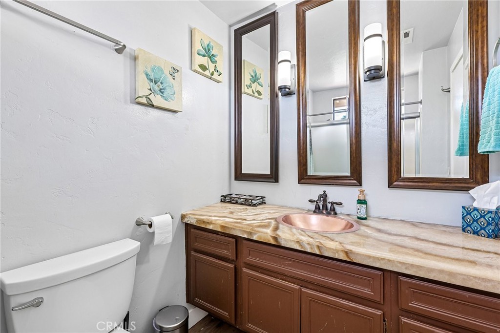 1524 Apache Drive C Property Photo 27