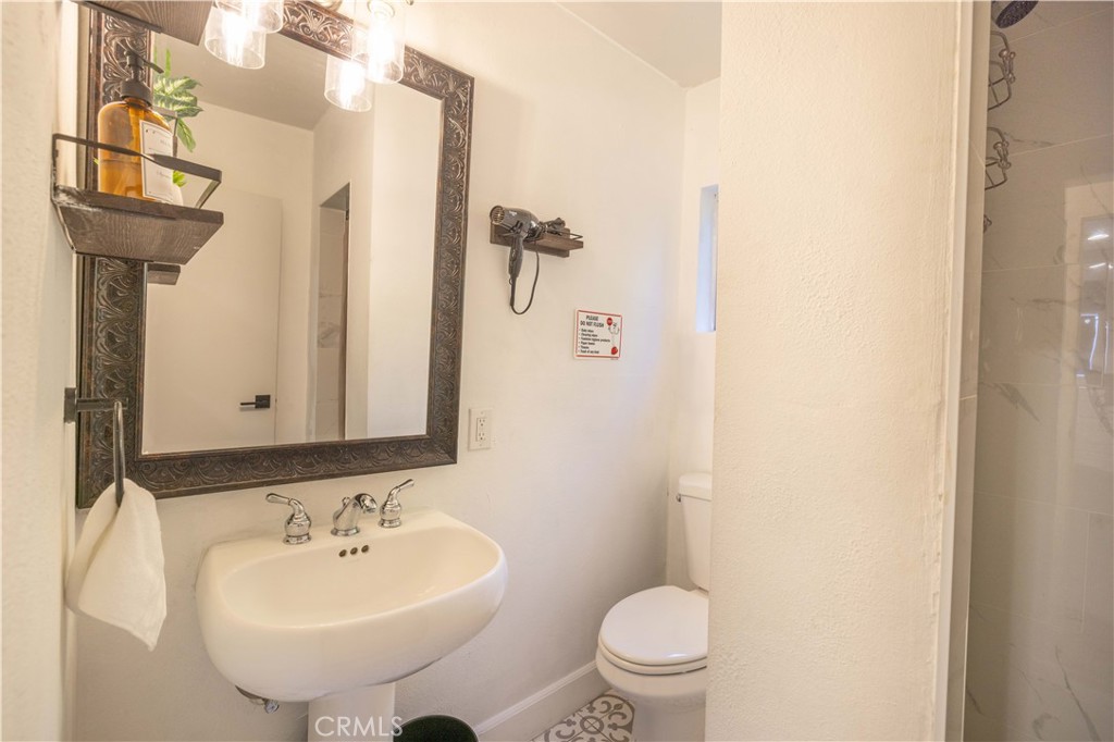 31771 Christmas Tree Lane Property Photo 16
