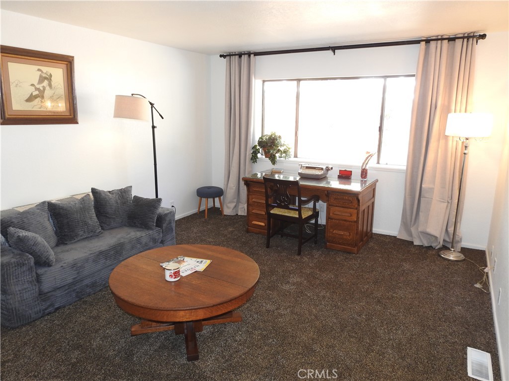 5041 Pine Ridge Avenue Property Photo 19