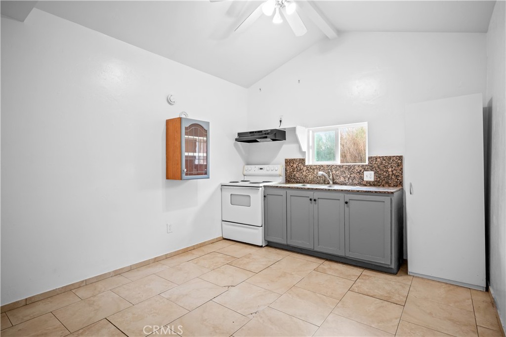 40859 Acacia Property Photo 35