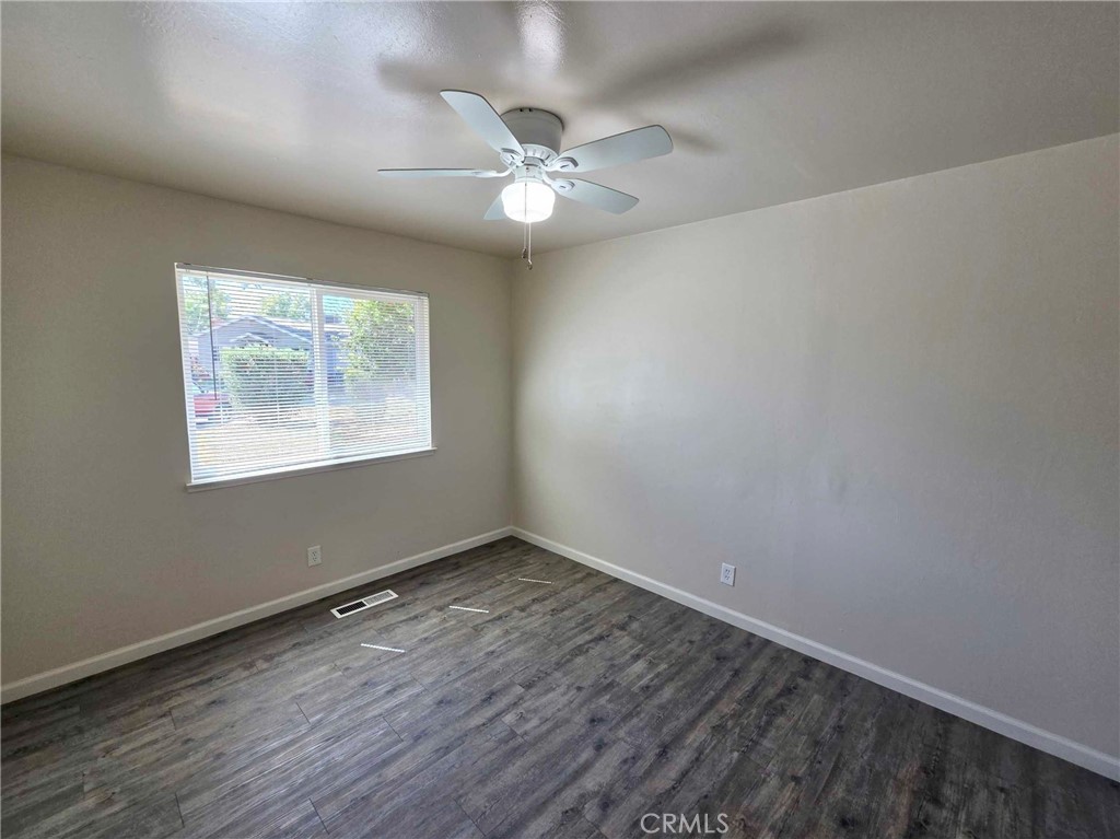 822 Walnut Property Photo 20