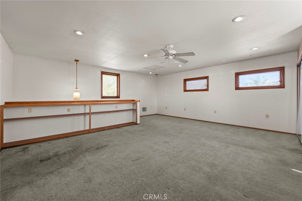 165 W Avenue L Property Photo 14