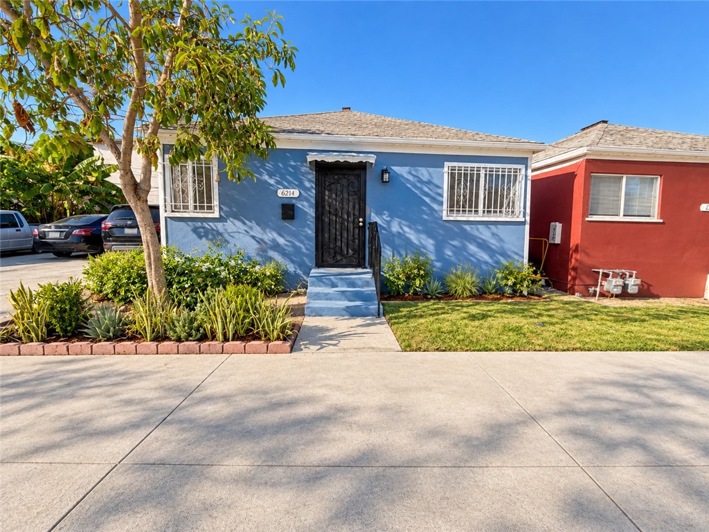6207 Crenshaw Property Photo 2