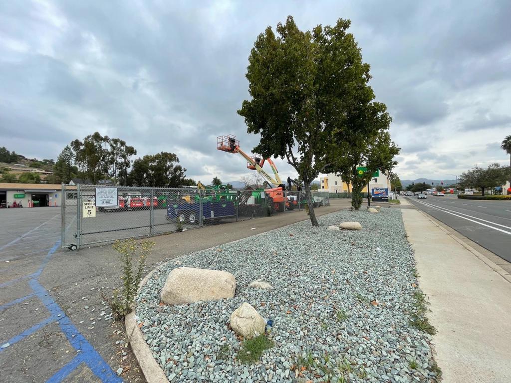 13056 Poway Road Property Photo 16