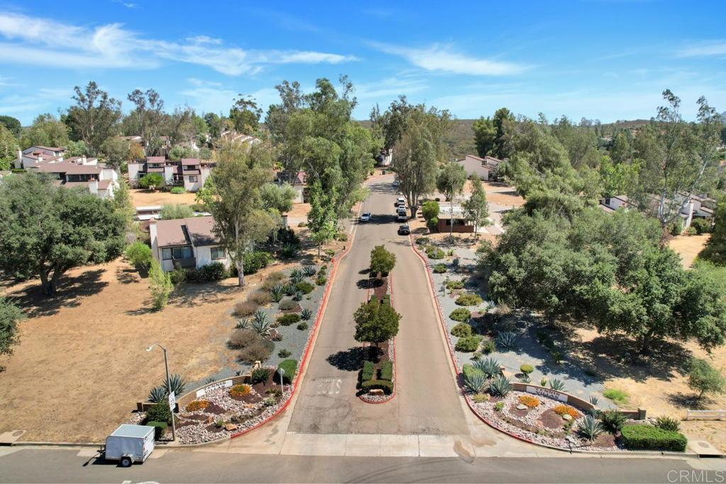 15828 Davis Cup Lane Property Photo 32