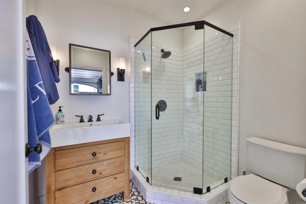 408 5th Property Photo 44