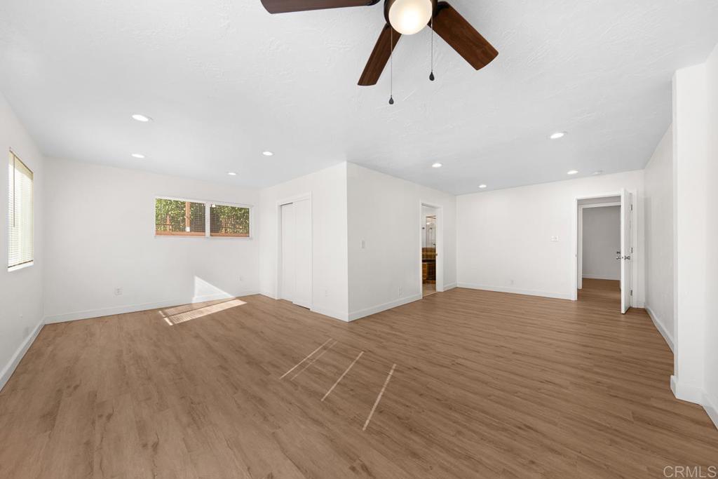 5340 Manzanares Way Property Photo 4