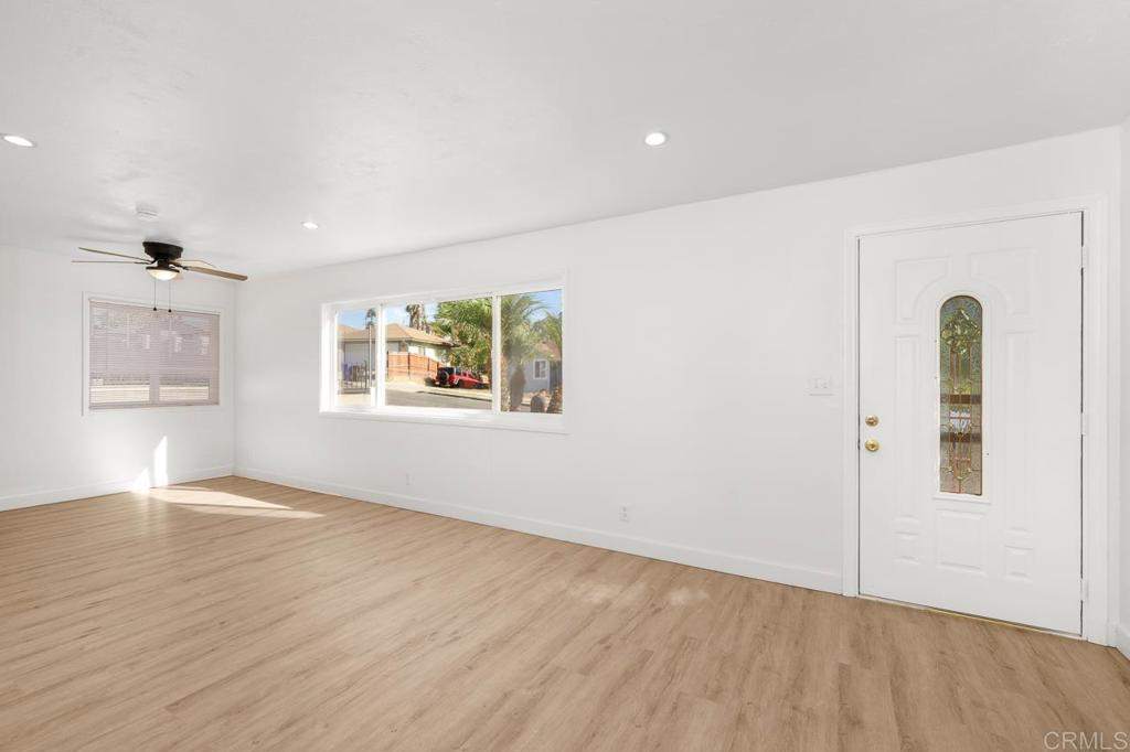 5340 Manzanares Way Property Photo 16