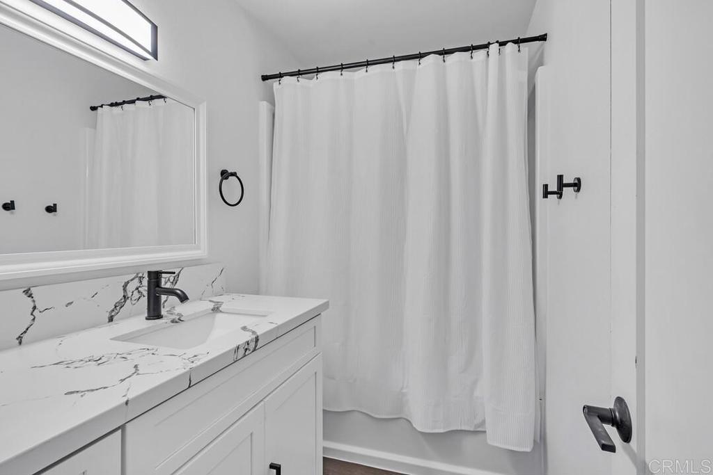 988 Pepper Drive Property Photo 32