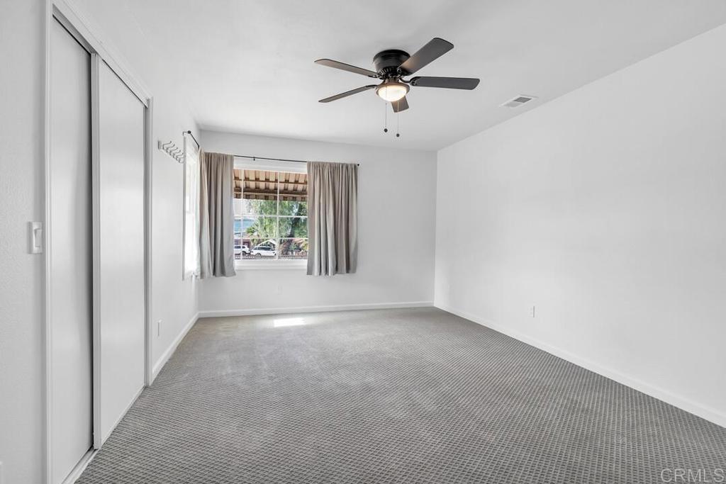 988 Pepper Drive Property Photo 33