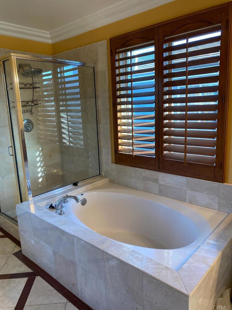 1018 Burga Loop Property Photo 10