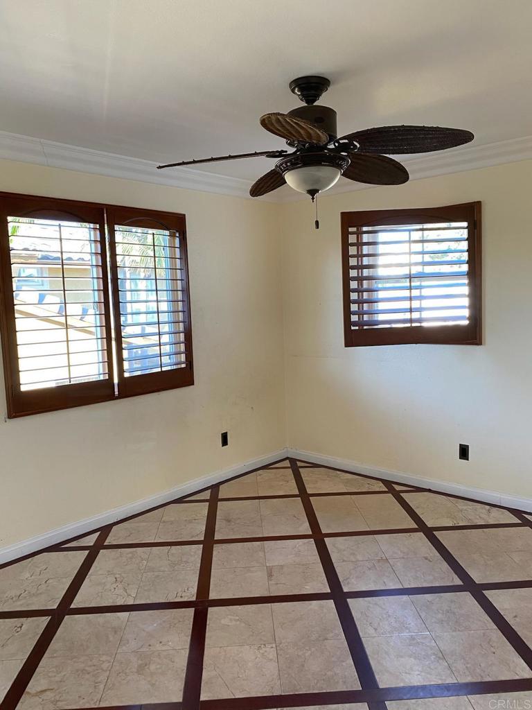 1018 Burga Loop Property Photo 14