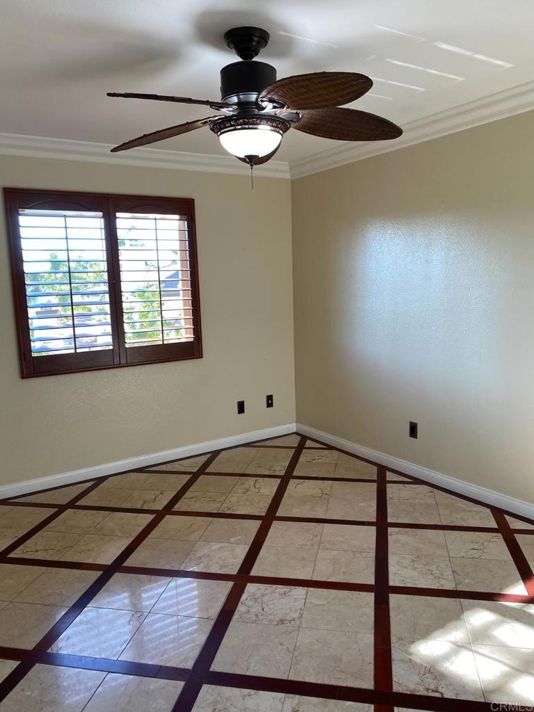 1018 Burga Loop Property Photo 15