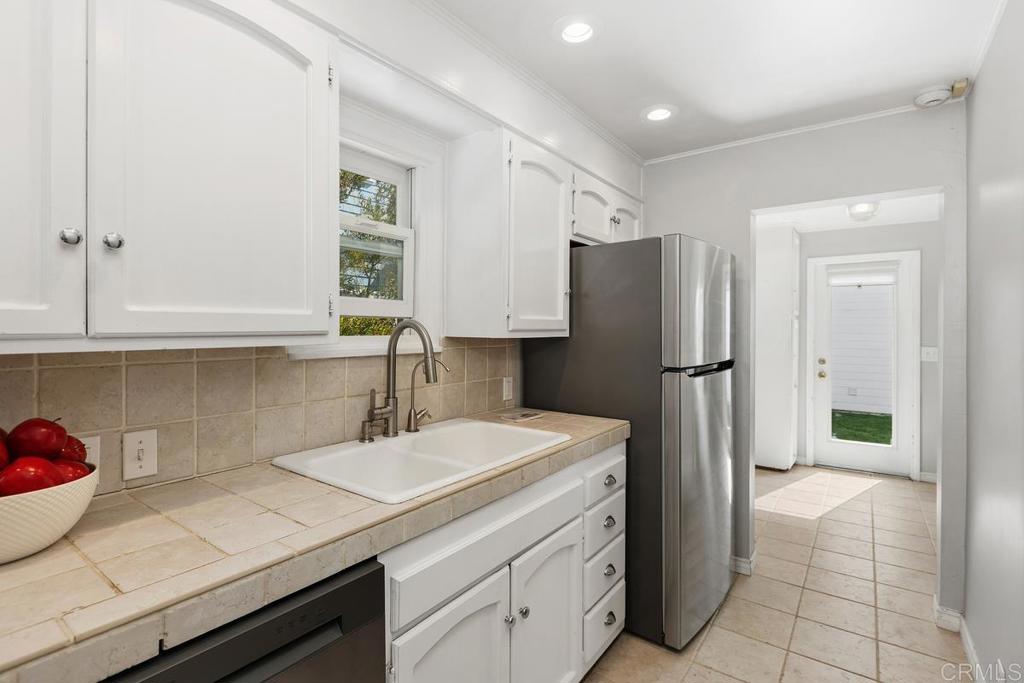 131 H Avenue Property Photo 11