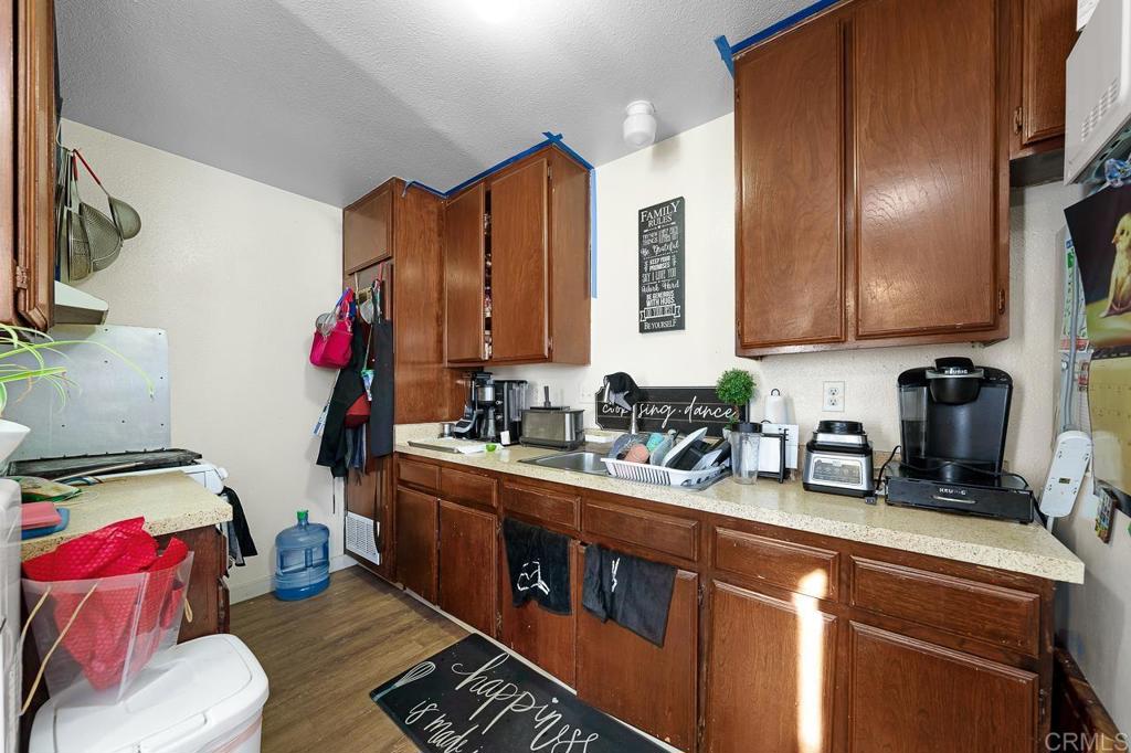 1877 Donax Avenue Property Photo 15